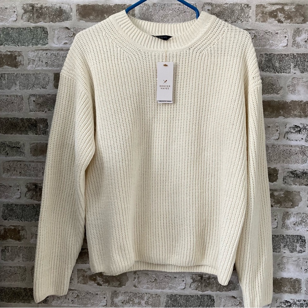 Denver Hayes Woman's Cream Sweater NWT Sz M
